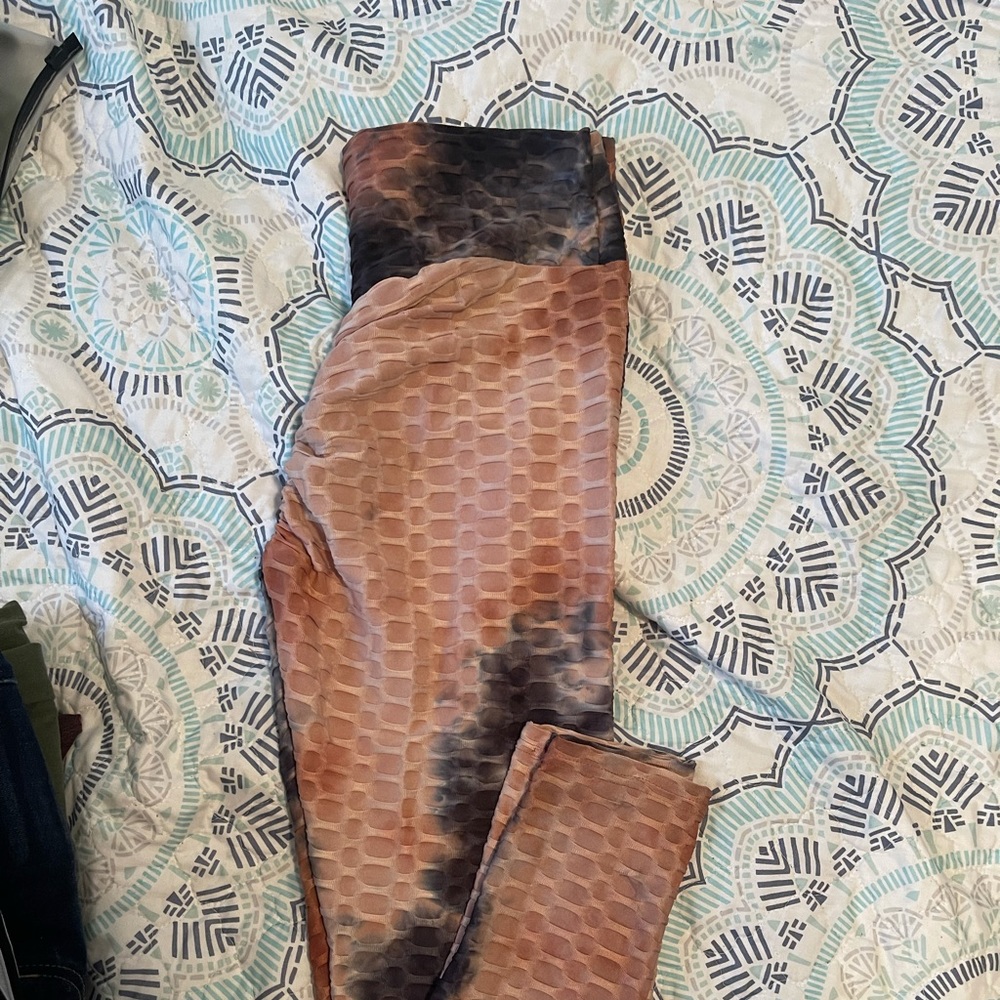Marble tik tok legging.